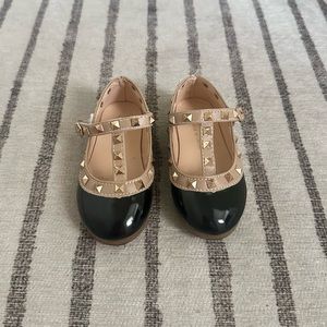 Toddler Valentino Like 6.5 Black and Tan